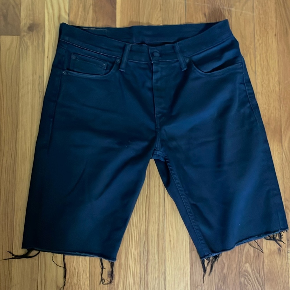 Men cut off shirts